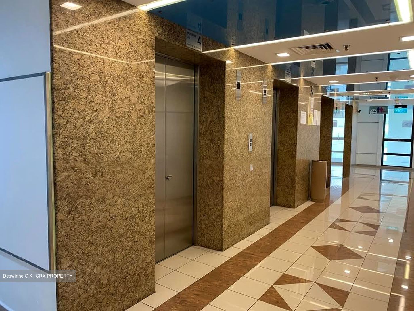 Orchard Plaza (D9), Office #537038141